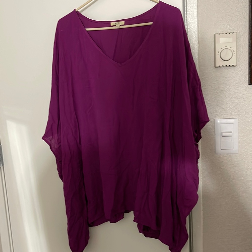 Womens short sleeve blouse